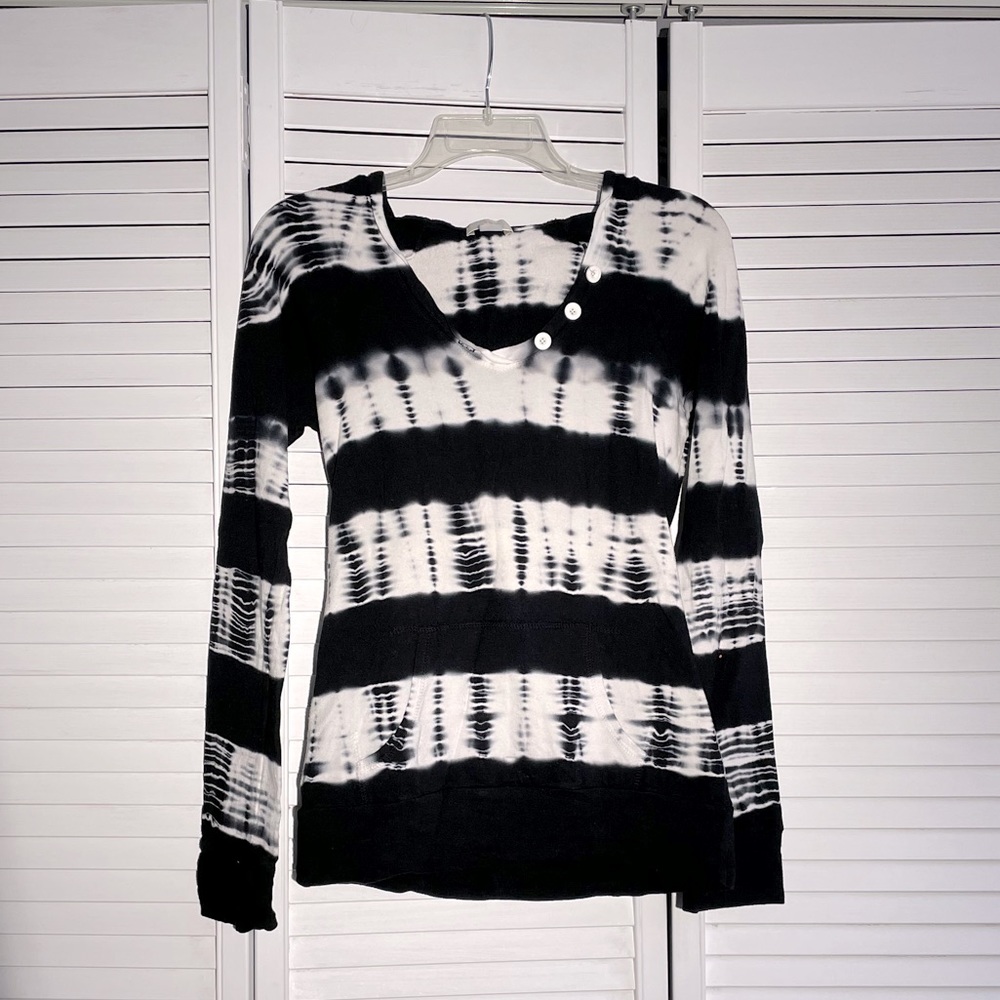 Solow Hooded Long Sleeve